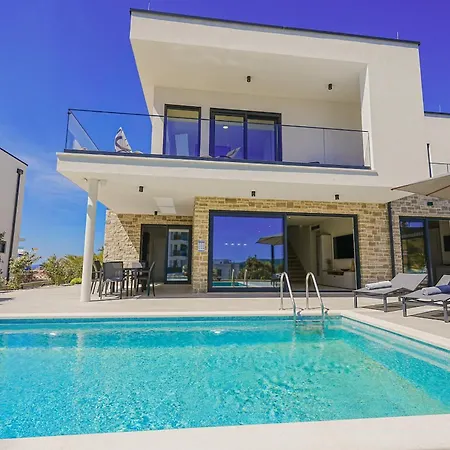 Villa Hills - South Luxury Hill *