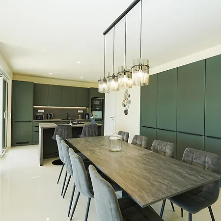 Vila Hills - South Luxury Hill *