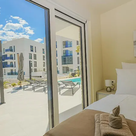 Hills - South Luxury Hill *