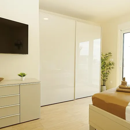 Hills - South Luxury Hill *